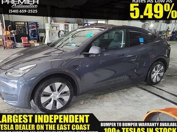 TESLA MODEL Y 2023 7SAYGDEE4PA034156 image